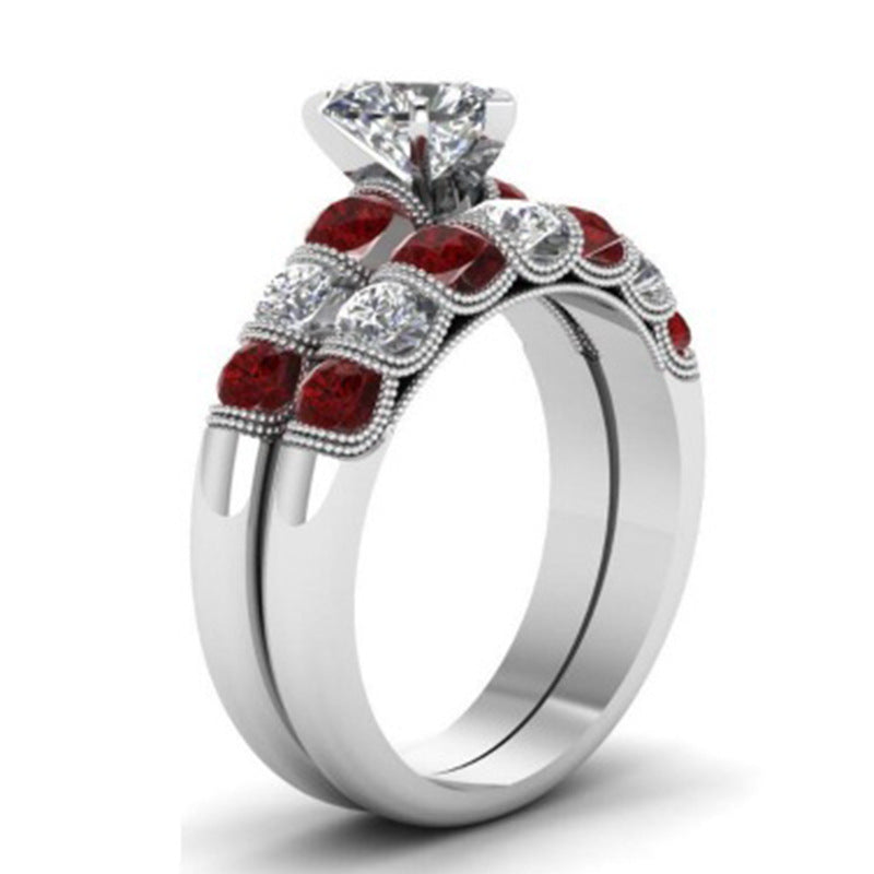 Statement Fashion Set Ring With Heart Shaped Diamonds